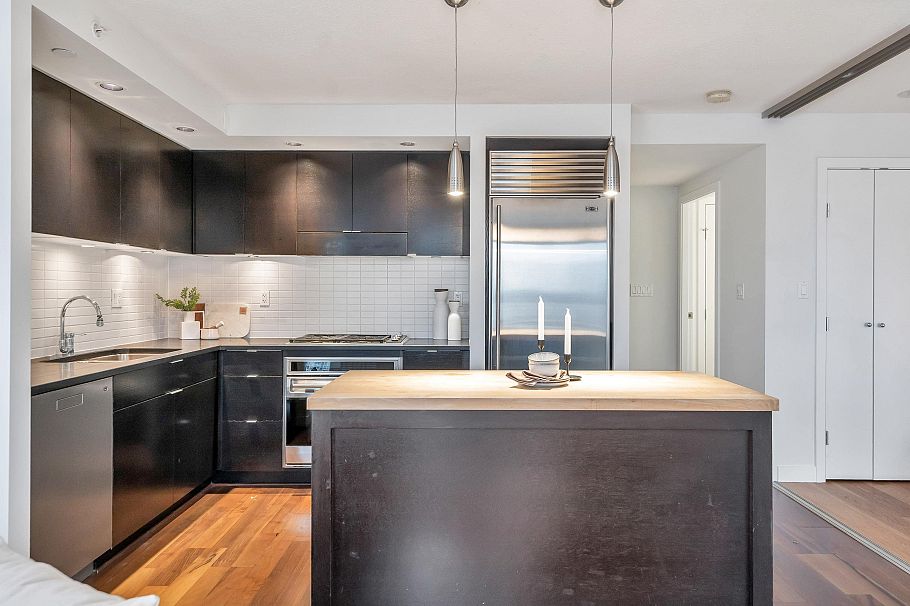 1003 1055 Homer Street Vancouver, BC - 15