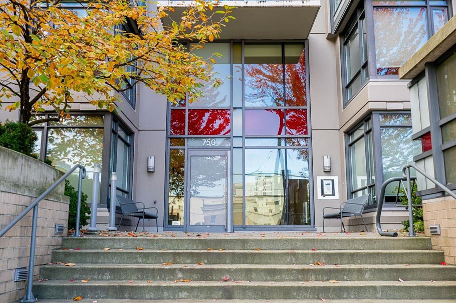 310 750 W 12th Avenue Vancouver, BC - 32