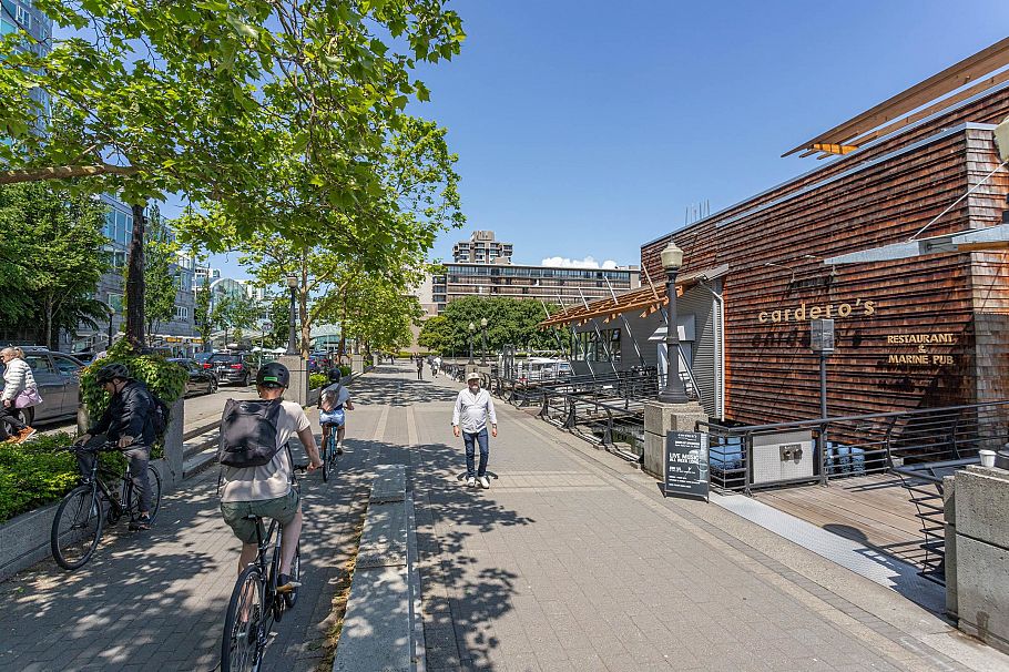 13C 1500 Alberni Street Vancouver, BC - 35