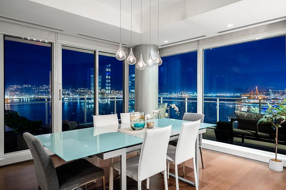 2202 1139 W Cordova Street Vancouver, BC - 4