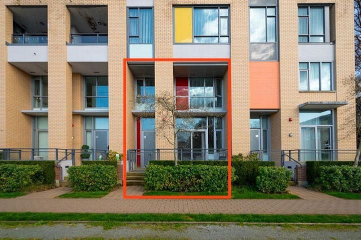 2063 W 10th Avenue Vancouver, BC - 24