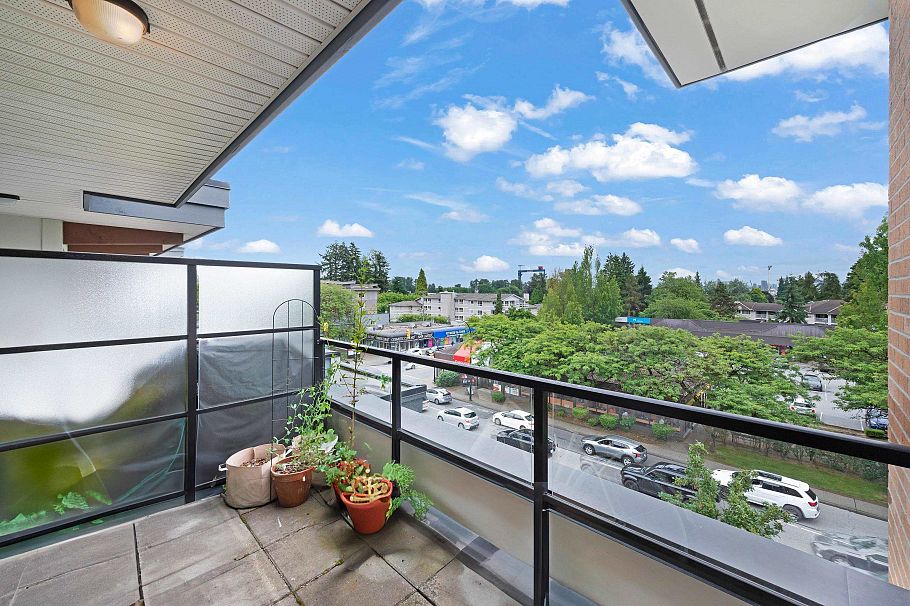 416 1330 Marine Drive North Vancouver, BC - 20