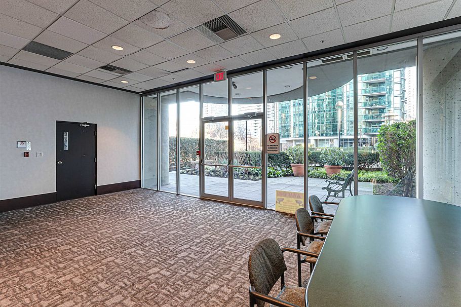 501 555 Jervis Street Vancouver, BC - 31