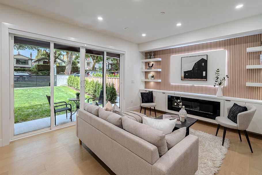 1 3576 E Pender Street Vancouver, BC - 9