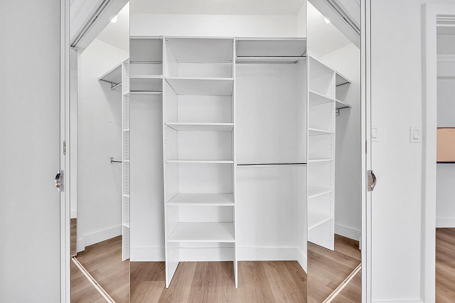 209 1655 Nelson Street Vancouver, BC - 21