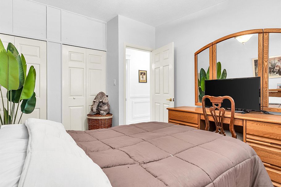 2990 Eddystone Crescent North Vancouver, BC - 18