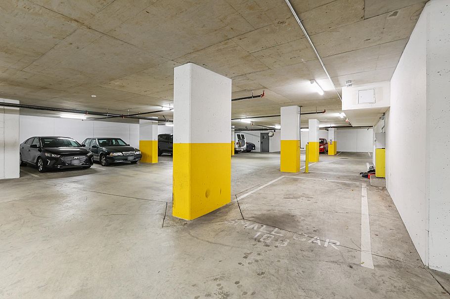 305 933 E Hastings Street Vancouver, BC - 18