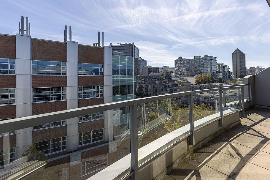 PH2 587 W 7th Avenue Vancouver, BC - 15