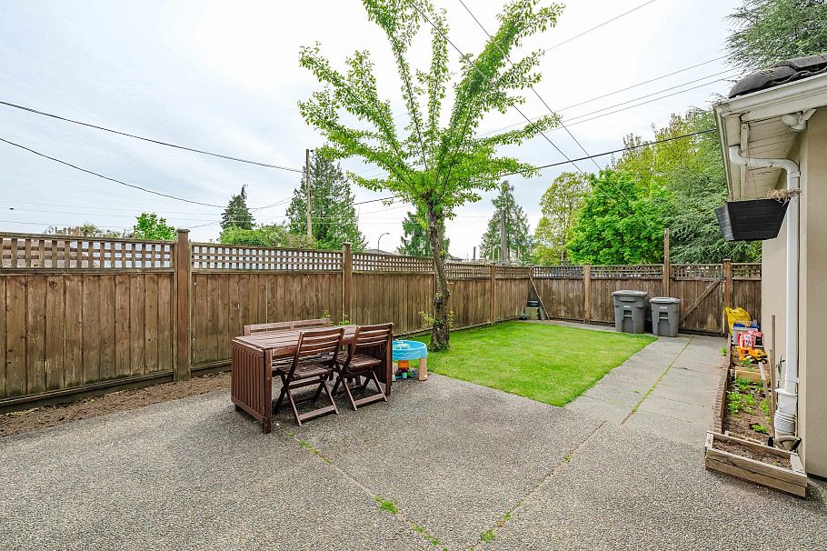 6271 Arlington Street Vancouver, BC - 37