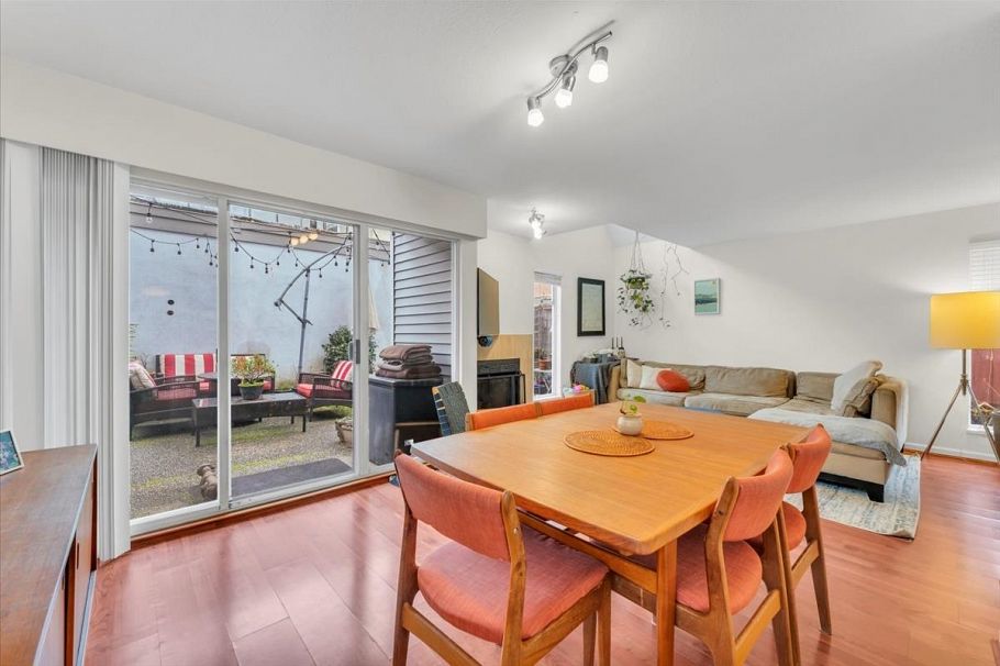 3060 W 8th Avenue Vancouver, BC - 8