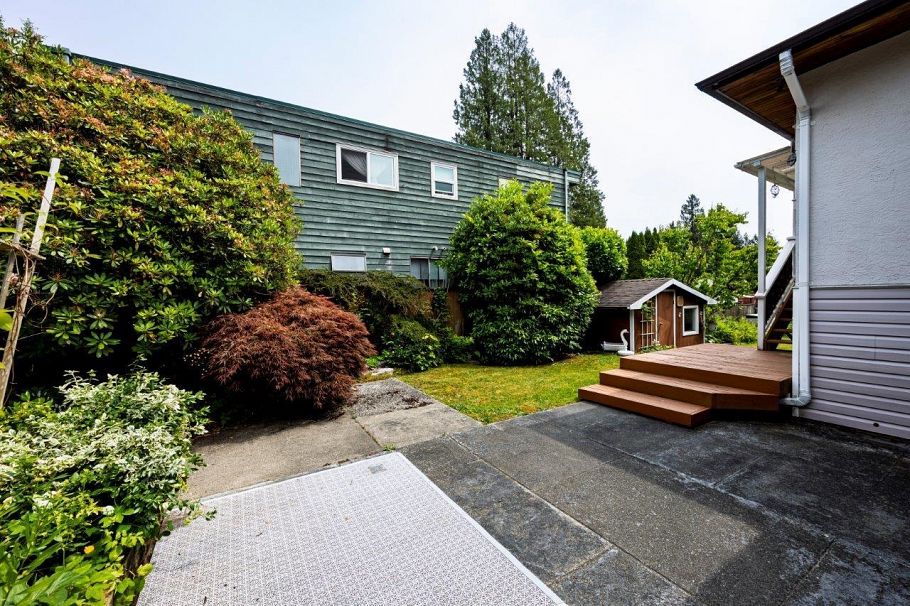 3588 Allan Road North Vancouver, BC - 13