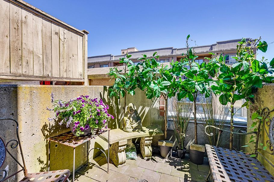 TH6 63 Keefer Place Vancouver, BC - 16