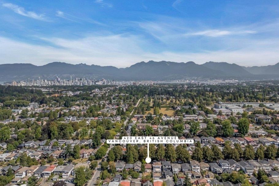 420 E 46th Avenue Vancouver, BC - 3