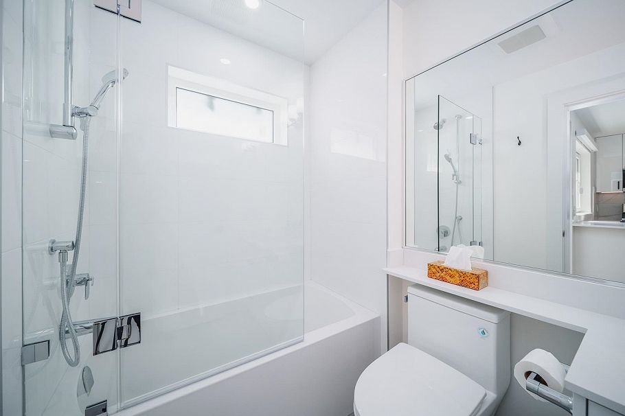 2428 Franklin Street Vancouver, BC - 28