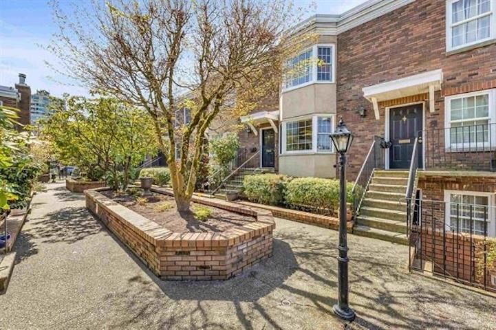 1363 W 7th Avenue Vancouver, BC - 1