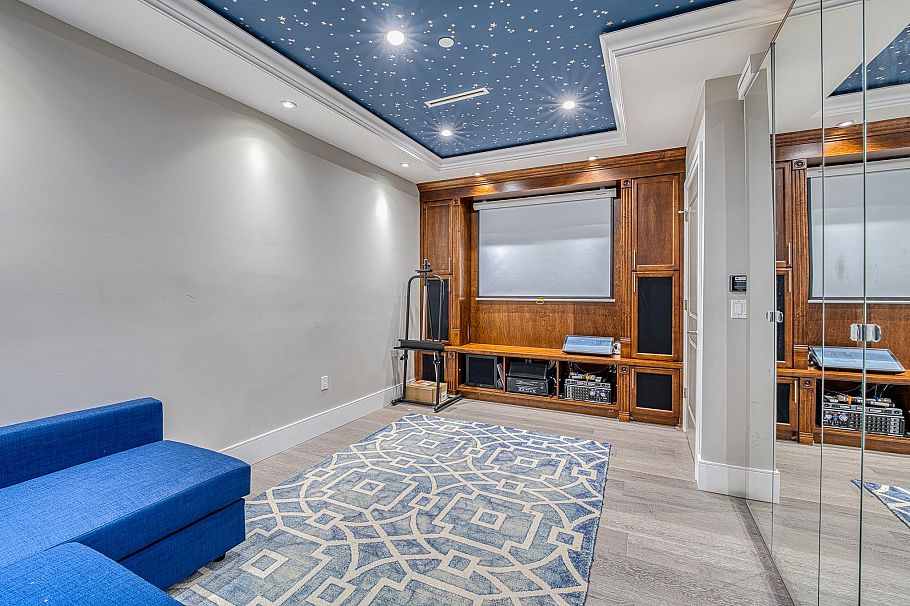 3537 W 18th Avenue Vancouver, BC - 29