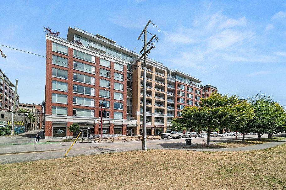 315 221 Union Street Vancouver, BC - 31