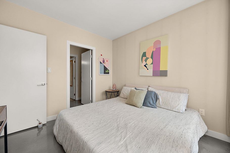 315 221 Union Street Vancouver, BC - 15