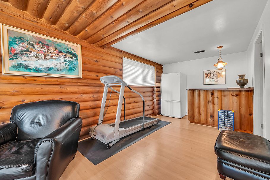 1202 Bracknell Crescent North Vancouver, BC - 26