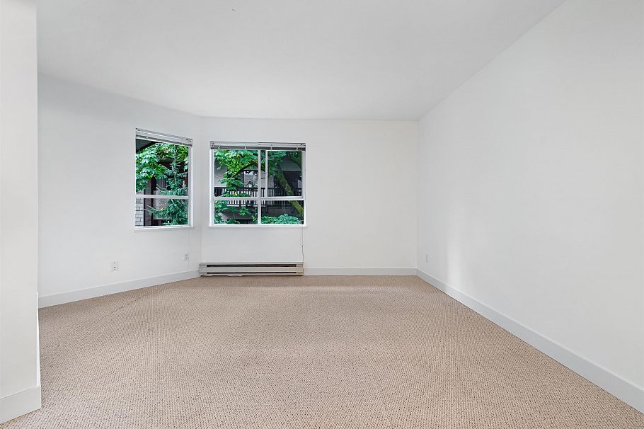 303 123 E 6th Street North Vancouver, BC - 19