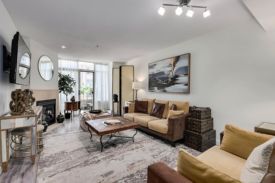 TH6 63 Keefer Place Vancouver, BC - 3