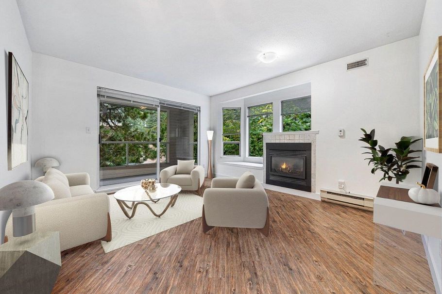 303 123 E 6th Street North Vancouver, BC - 1