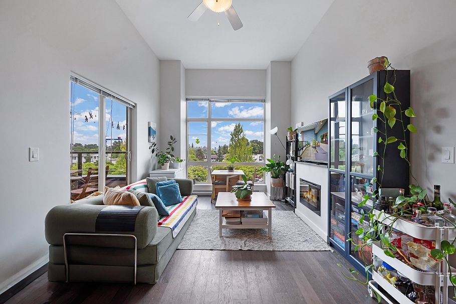 416 1330 Marine Drive North Vancouver, BC - 3