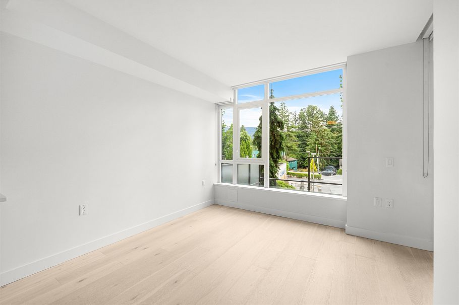 107 2738 Library Lane North Vancouver, BC - 9