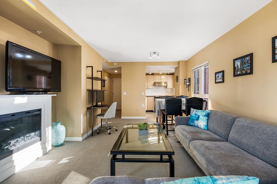 1206 121 W 15th Street North Vancouver, BC - 5