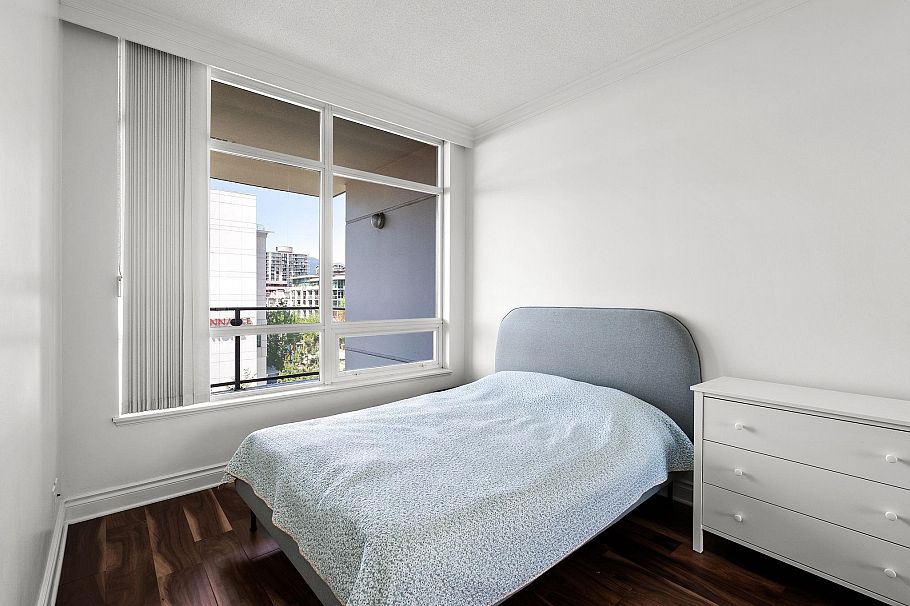 707 162 Victory Ship Way North Vancouver, BC - 11