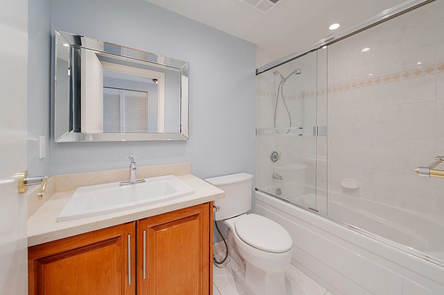 805 1500 Hornby Street Vancouver, BC - 20