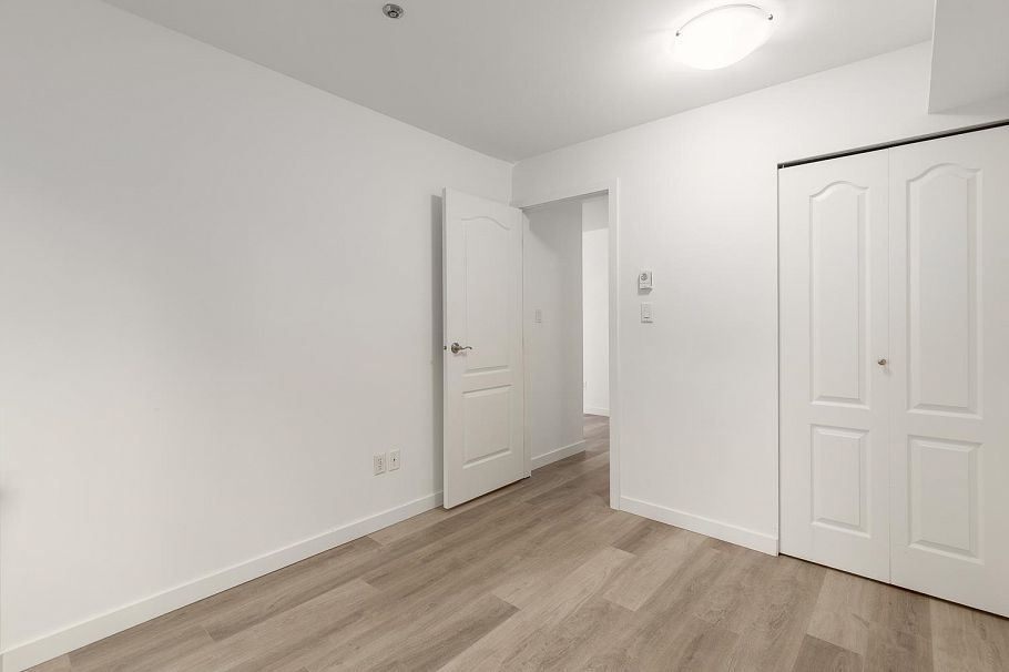 104 3218 Ontario Street Vancouver, BC - 21