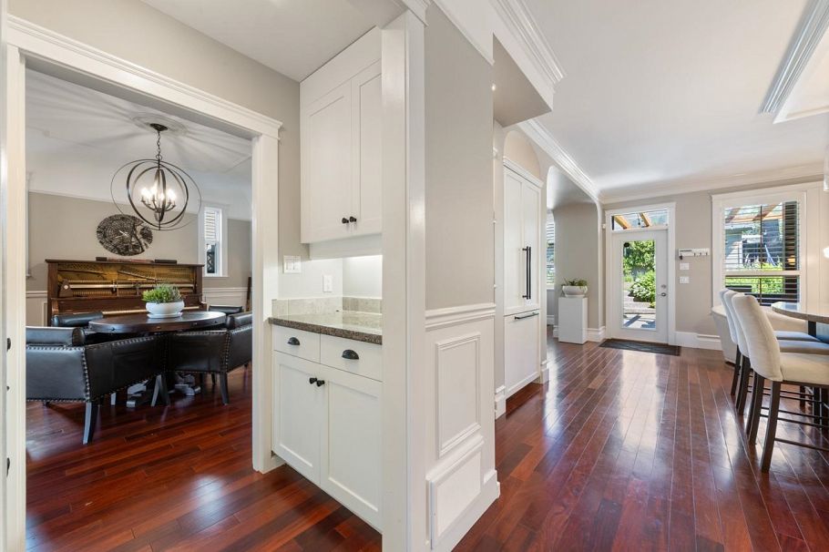 744 E 15th Street North Vancouver, BC - 13