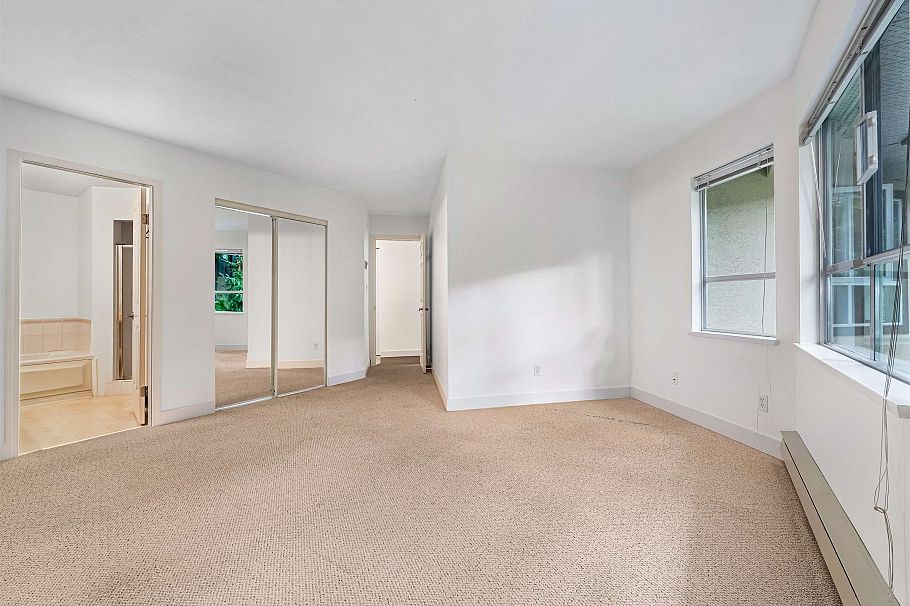 303 123 E 6th Street North Vancouver, BC - 18