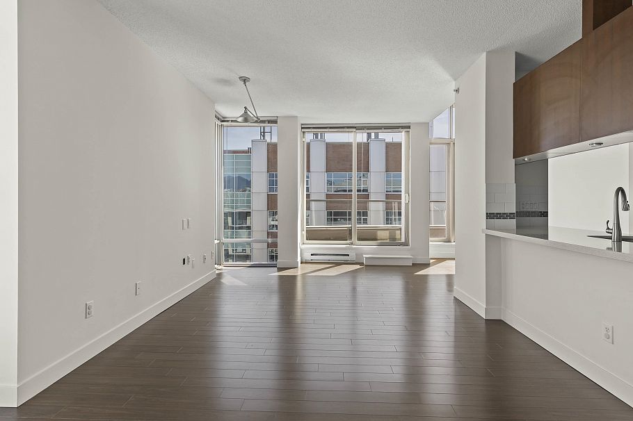 PH2 587 W 7th Avenue Vancouver, BC - 6