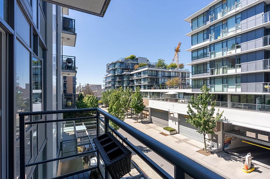 309 2565 Maple Street Vancouver, BC - 34