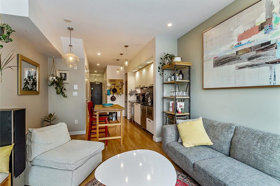 304 557 E Cordova Street Vancouver, BC - 3