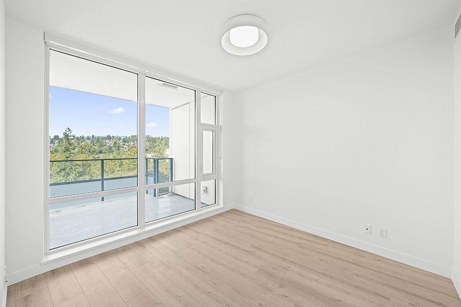 1209 1500 Fern Street North Vancouver, BC - 11