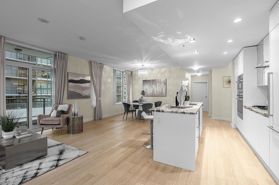 309 2565 Maple Street Vancouver, BC - 3