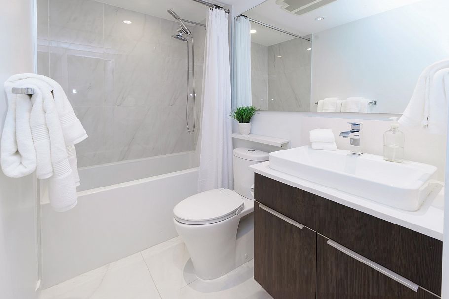 317 1588 E Hastings Street Vancouver, BC - 11