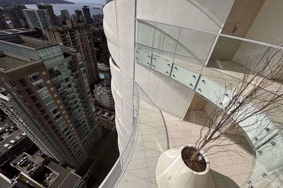 2702 1033 Nelson Street Vancouver, BC - 5