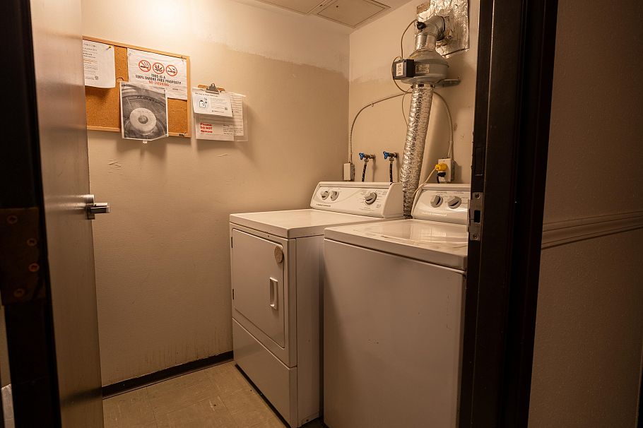 105 235 W 4TH STREET, North Vancouver BC V7M 1H8 North Vancouver, BC - 14