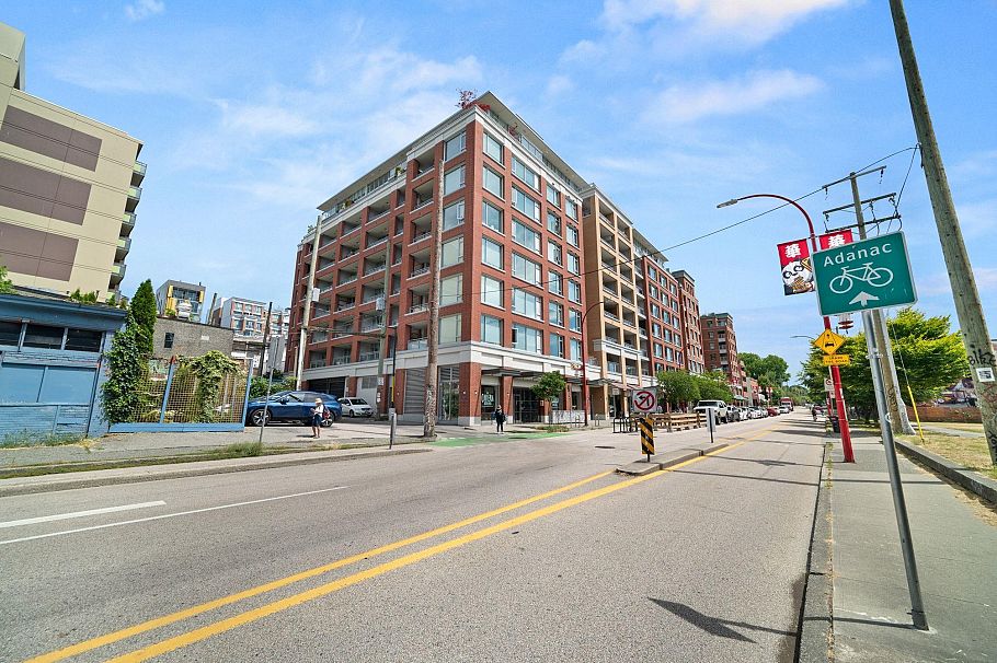 315 221 Union Street Vancouver, BC - 30