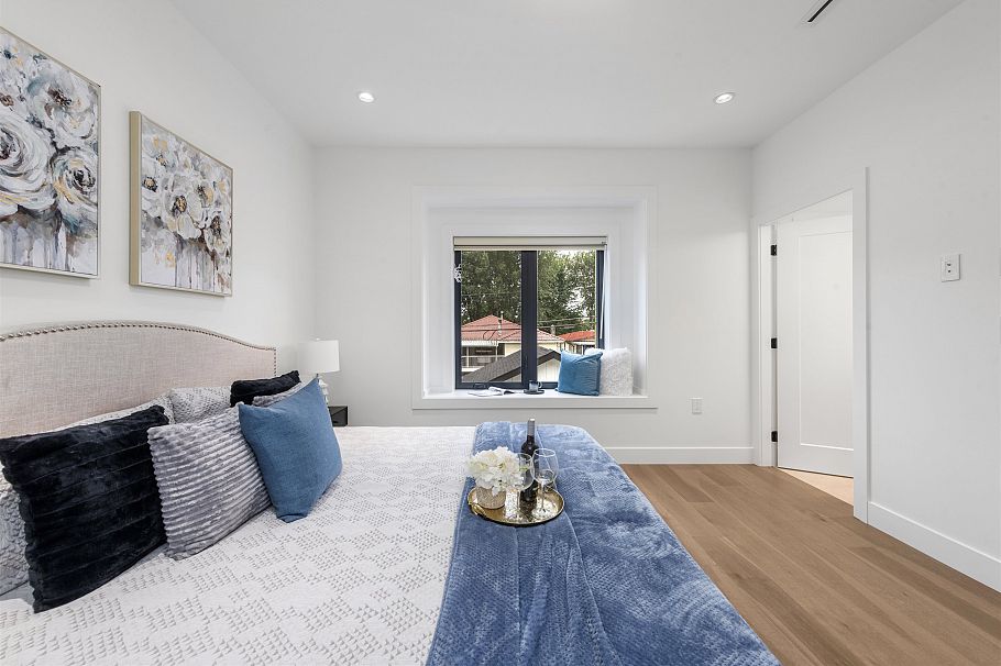 2 878 E 37th Avenue Vancouver, BC - 30