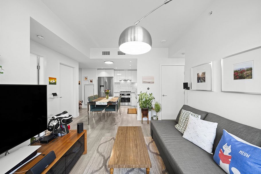 1205 8570 Rivergrass Drive Vancouver, BC - 9