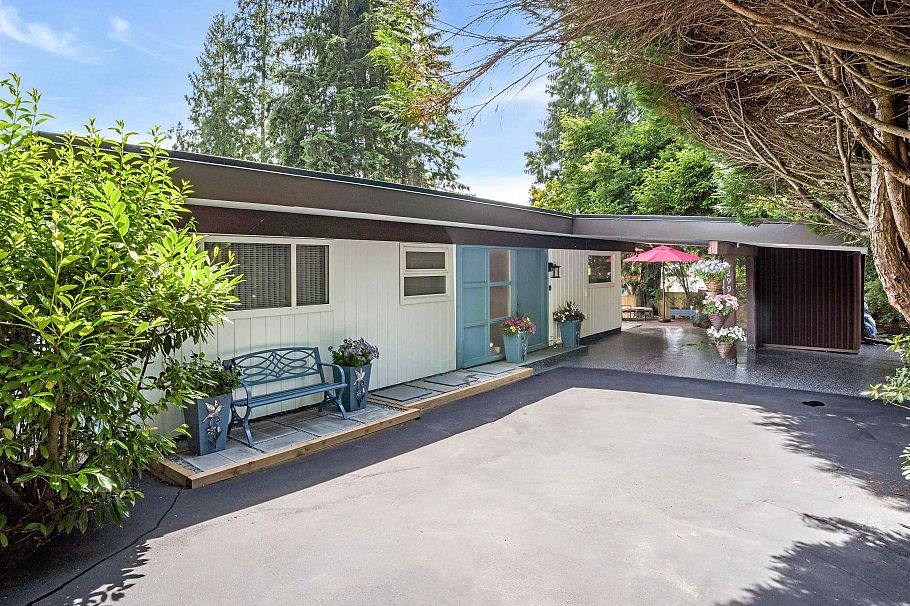 2990 Eddystone Crescent North Vancouver, BC - 37