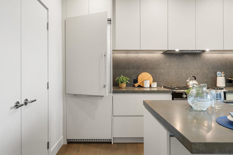 1 620 E 46th Avenue Vancouver, BC - 11