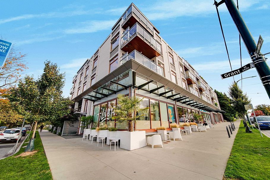 202 2408 Grant Street Vancouver, BC - 11