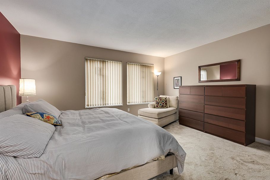 2419 Weymouth Place North Vancouver, BC - 15