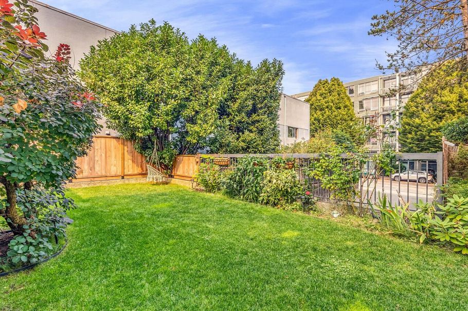 102 334 E 5th Avenue Vancouver, BC - 10